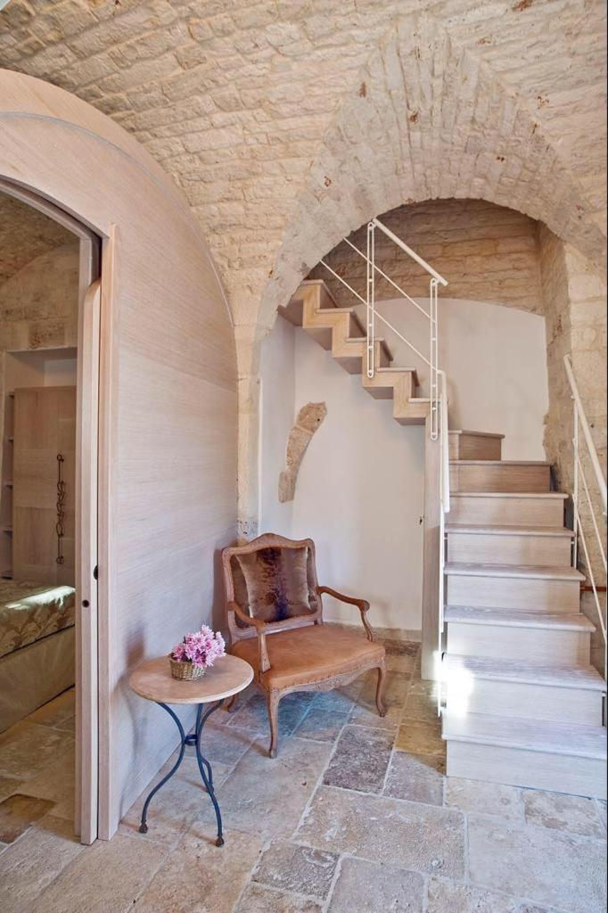 Trullo il cantastorie Alberobello Esterno foto