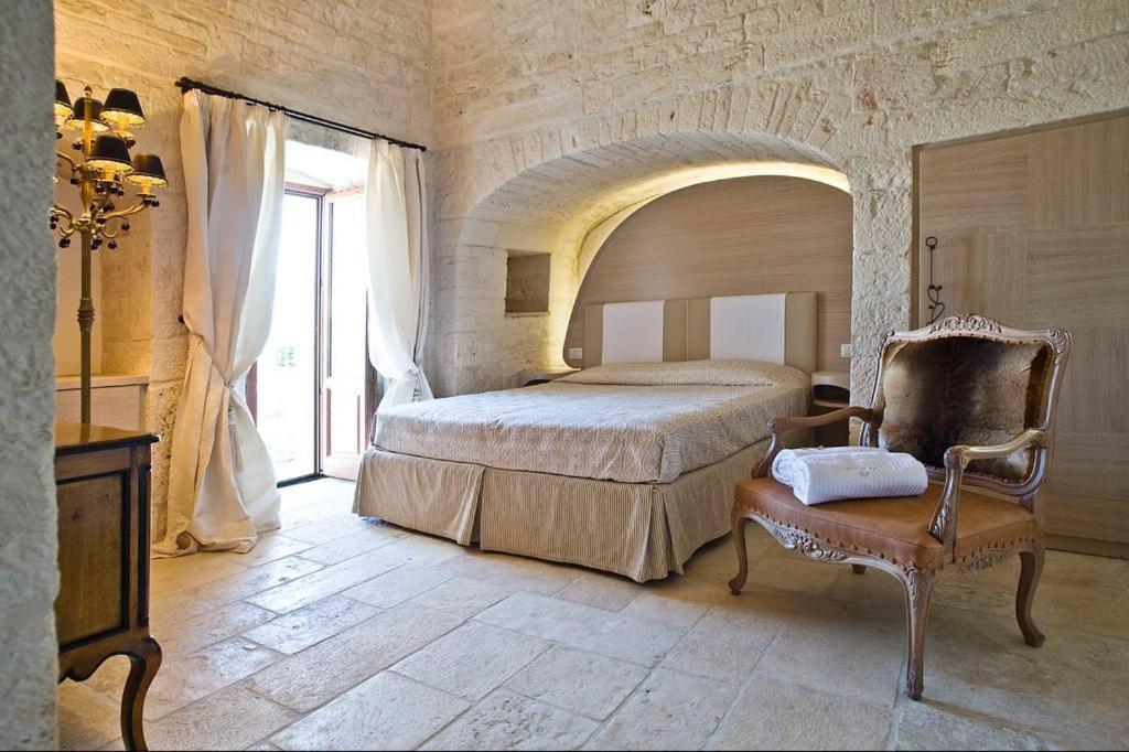 Trullo il cantastorie Alberobello Esterno foto